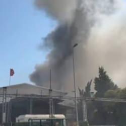 Esenyurt'ta bir fabrikada yangın çıktı