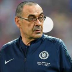 Galatasaray ve Fenerbahçe'yle maçları vardı! Ünlü teknik direktör hastaneye kaldırıldı