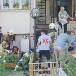 İstanbul'da kimyasal madde paniği! 3 vatandaş ve 2 itfaiye eri zehirlendi