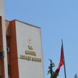 Miras i&ccedil;in babasını patlayıcıyla &ouml;ld&uuml;rmeye kalktı!