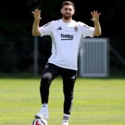 Orkun Kökçü, Beşiktaş formasıyla ilk idmanına çıktı