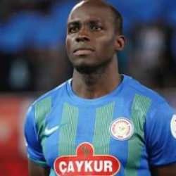 Ali Sowe yeniden Rizespor'da! 3 yıllık imza attı