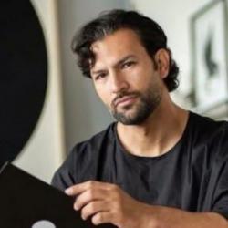 Sertaç Taşdelen kimdir, aslen nerelidir? "Falaaddin" ve "Binnaz" fal uygulamalarının sahibi!