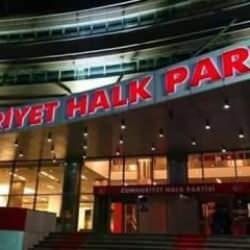 SON DAKİKA: CHP'den baklava kutusunda rüşvet skandalı kararı: 3 isme ihraç