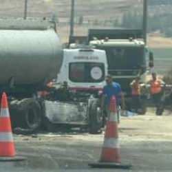 TAG Otoyolu'nda feci kaza: Tanker ile kamyon kafa kafaya çarpıştı: 2 ölü