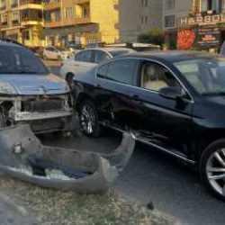 &Uuml;nye eski belediye başkanı trafik kazası ge&ccedil;irdi