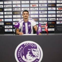 Yıllarca Galatasaray'da oynadı: Üsküdarlı genç 1. Lig ekibine transfer oldu