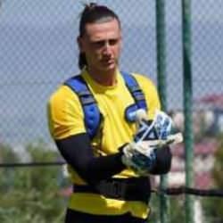 12 yıldır Süper Lig ekibindeydi: Ani kararla 3. Lig kulübüne imzayı attı
