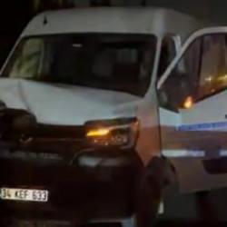 Arnavutk&ouml;y&rsquo;de başıboş manda zincirleme kazaya sebep oldu: Manda &ouml;ld&uuml;, 3 yaralı