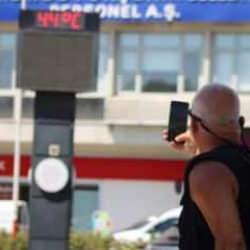 Aydın'da termometreler 44 dereceyi gördü
