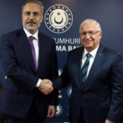 Bakanı Fidan ve Bakan G&uuml;ler baş başa g&ouml;r&uuml;şt&uuml;