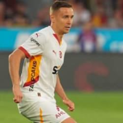 Beklentileri karşılayamadı! Galatasaray'da ayrılık yolda: Fransa'dan talipleri çıktı