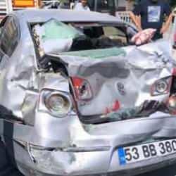 Çorum'da 3 araçlık zincirleme kaza: 6 kişi yaralandı!