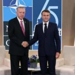 Cumhurbaşkanı Erdoğan, Macron ile görüştü!