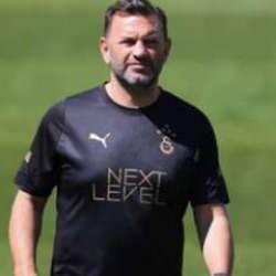 Okan Buruk hepsini sildi! Galatasaray'da 5 isme Şampiyonlar Ligi vizesi yok
