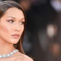 D&uuml;nyaca &uuml;nl&uuml; modelden Gazze paylaşımı