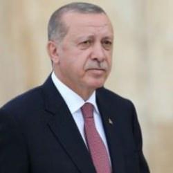 Erdoğan'dan şehit orman iş&ccedil;ileri ile AKUT g&ouml;n&uuml;ll&uuml;lerinin ailelerine başsağlığı