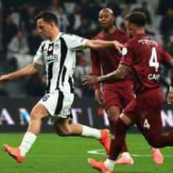 FIFA 3 yıl transfer yasağı uygulamıştı: Bir günde 35 milyon TL yaktılar