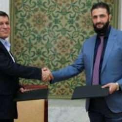 Flaş iddia: Ferhad Abdi Şahin, yakın koruması tarafından suikaste uğradı!