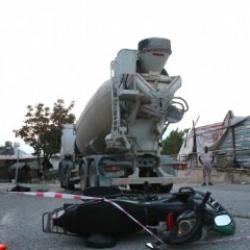 Hatay'da feci kaza! Beton mikseriyle çarpıştılar