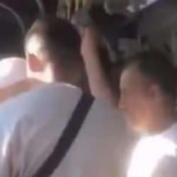 İstanbul'da bir şahıs, selamını almadıkları i&ccedil;in vatandaşlarla tartıştı