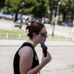 İstanbul'da termometreler 42 dereceyi gördü, herkes eline bundan aldı!