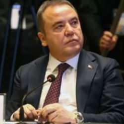 Mahkemeden Muhittin Böcek kararı