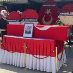 Şehit İkmal Er Semih Erdoğan son yolculuğuna uğurlandı