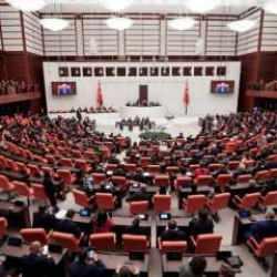 TBMM'de sandalye dağılımı değişti