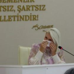 AK Parti ve MHP'den destek alan CHP'li başkan gözyaşlarını tutamadı