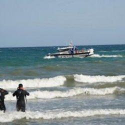 Marmara Denizi'ne giren 3 çocuktan 1’i kayboldu