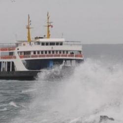 İstanbul'da deniz ulaşımına olumsuz hava engeli