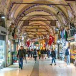 Kapalıçarşı'ya yılın ilk yarısında 5 milyon turist