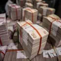 'Paradan para kazanmak ekonomi değil' Faiz kazanıyor, üreten kaybediyor!