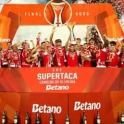 Portekiz Süper Kupası'nda şampiyon Benfica!