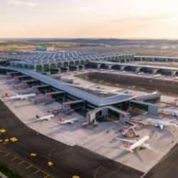 Türk hava sahasında transit uçuş rekoru kırıldı