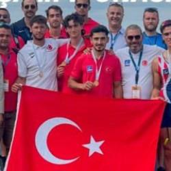 U-23 Kürek Milli Takımı'ndan Polonya’da 3 altın madalya