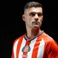 Xhaka yeniden Premier Lig'de! İşte takımı