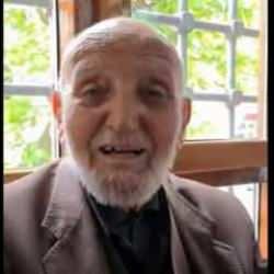 Yaşlı adamın şiiri y&uuml;reklere işledi