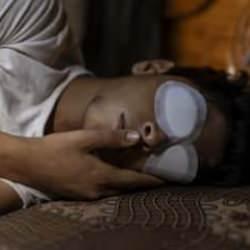 Açlık savaşında gözlerini kaybetti