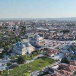 Başkan Altay üniversite tercihi yapacak gençleri huzur şehri Konya’ya davet etti