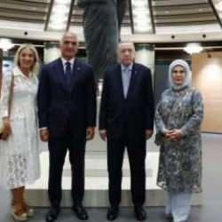 Emine Erdoğan'dan Arkeolojinin Altın Çağı Sergisi paylaşımı