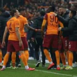 Galatasaray'ın eski yıldızı Amedspor ile anlaştı: Pazartesi İstanbul'da