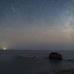 G&ouml;ky&uuml;z&uuml;nde ş&ouml;len; g&ouml;k taşları 'ateş topları' gibi g&ouml;r&uuml;necek