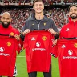 Manchester United paraya acımadı! Avrupasız sezona 225 milyon euroluk hücum hattı