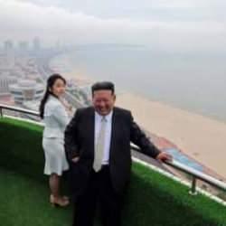 Kuzey Kore'nin yeni tatil k&ouml;y&uuml;n&uuml; yorumladılar: İlk kez kilolu Kuzey Koreliler g&ouml;rd&uuml;k