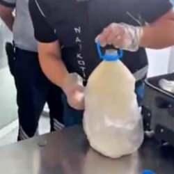 Yer: Hakkari! Süt şişesinden çıkan şoke etti