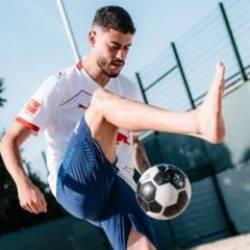 Avrupa'da transfer şov sürüyor: Süper Lig'in yıldızından 5 yıllık imza