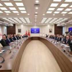 Bakan Işıkhan, eğitim görüşmelerini değerlendirdi!