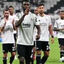 Beşiktaş'ın yeni transferinden sakatlık açıklaması!